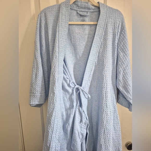 Softest Waffle Robe - Picture 4 of 4